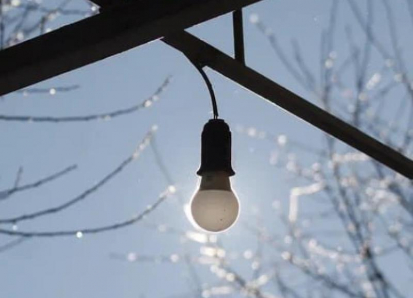 Плановое отключение электроэнергии произойдет 29 апреля в Ставрополе: список улиц