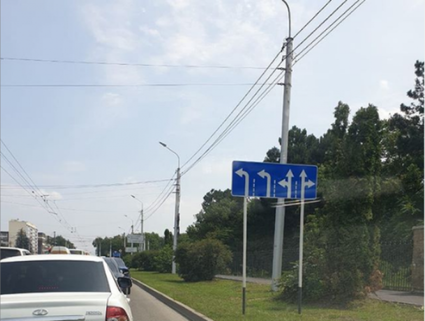 В Ставрополе на перекрестке Ленина и Кулакова повторно изменили правила движения