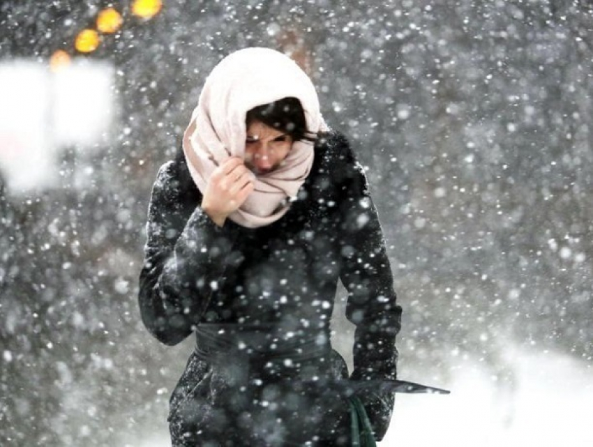 Сильный снегопад с ветром ждут ставропольцев в первый день после праздников 