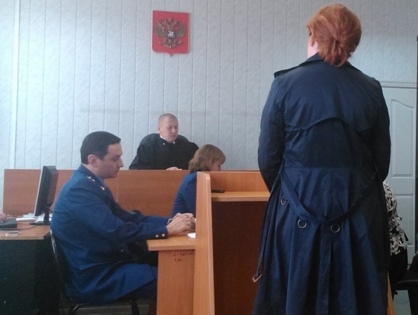 За кражу и оскорбление представителя власти женщина отправится в колонию на Ставрополье