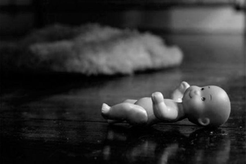 Мать обвиняют в причинении смерти грудному ребенку по неосторожности на Ставрополье
