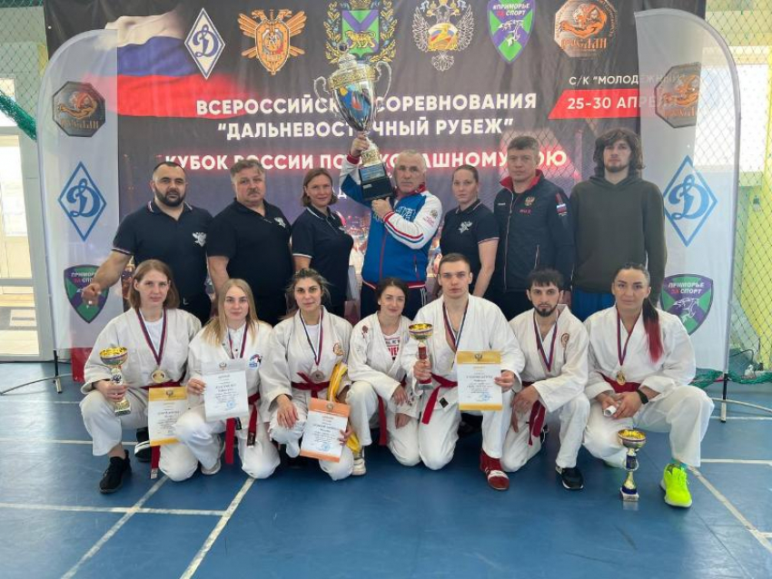 Ставропольские рукопашники во Владивостоке во второй раз подряд выиграли Суперкубок России