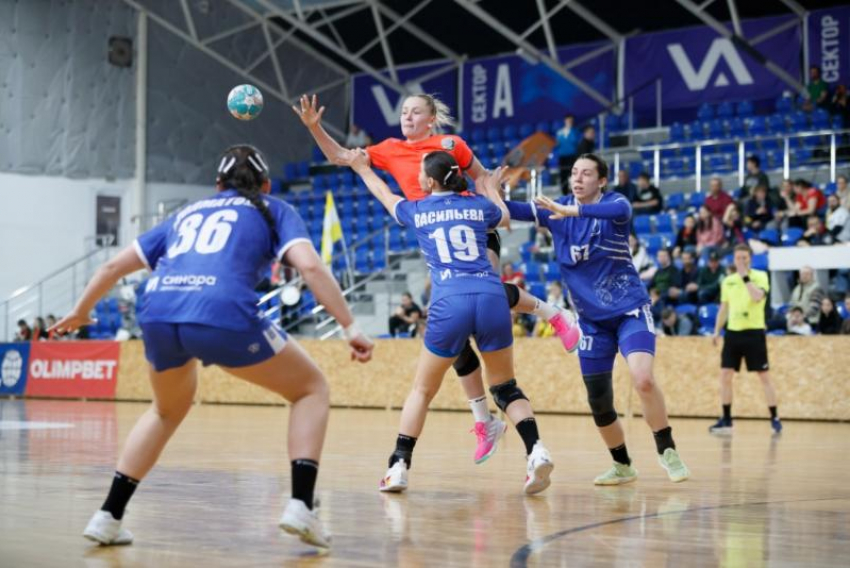 Капитан гандбольного «Ставрополья» возглавила три рейтинга лучших по профессии в женской суперлиге