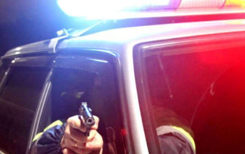 На Ставрополье полицейские открыли стрельбу по пьяному водителю