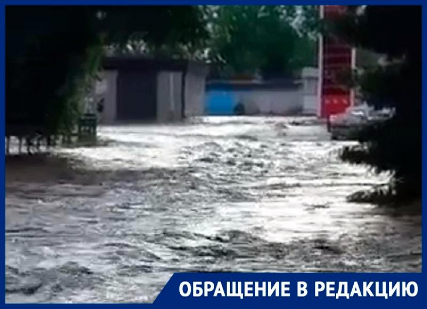«Пять дней сидим без воды»: жители Солнечнодольска Ставрополья умоляют чиновников о помощи 