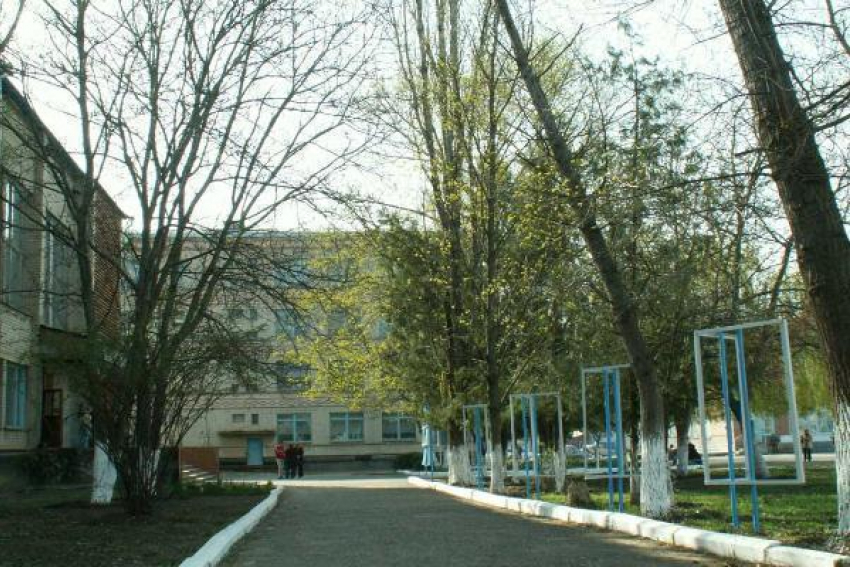 Преподавателя колледжа в Георгиевске заподозрили в получении взятки