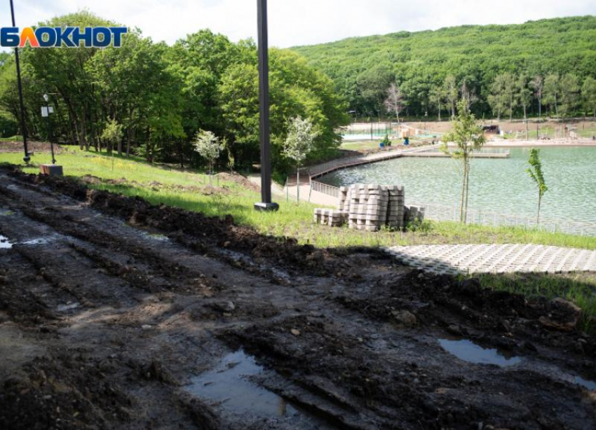 В Ставрополе Комсомольский пруд готовят к купальному сезону