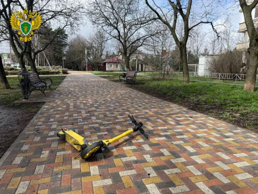 Более полумиллиона взыскали с родителей подростка, который на самокате наехал на пенсионерку в Ставрополе 