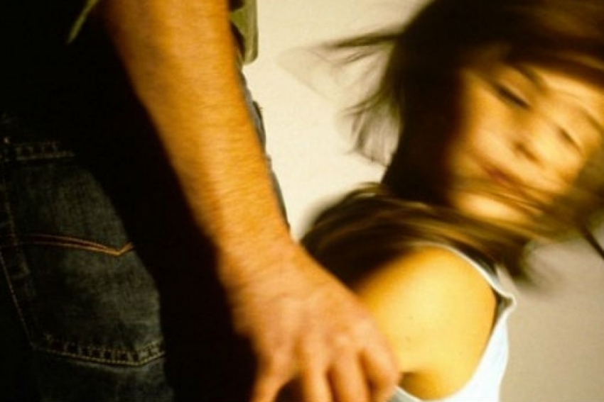 Житель Изобильного пытался изнасиловать 13-летнюю девочку