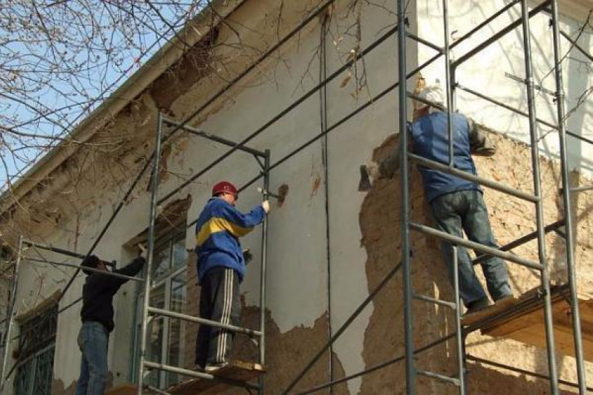 Капитальный ремонт не начат в 32 домах Ставрополья из-за отсутствия заявок от подрядчиков