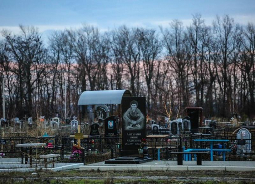 Городские кладбища Ставрополя начинают работать в обычном режиме
