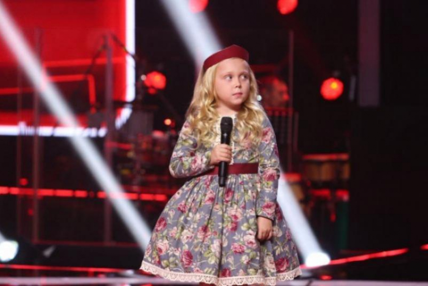 Семилетняя ставропольчанка Маша Никулина прошла в финал шоу «Голос. Дети»
