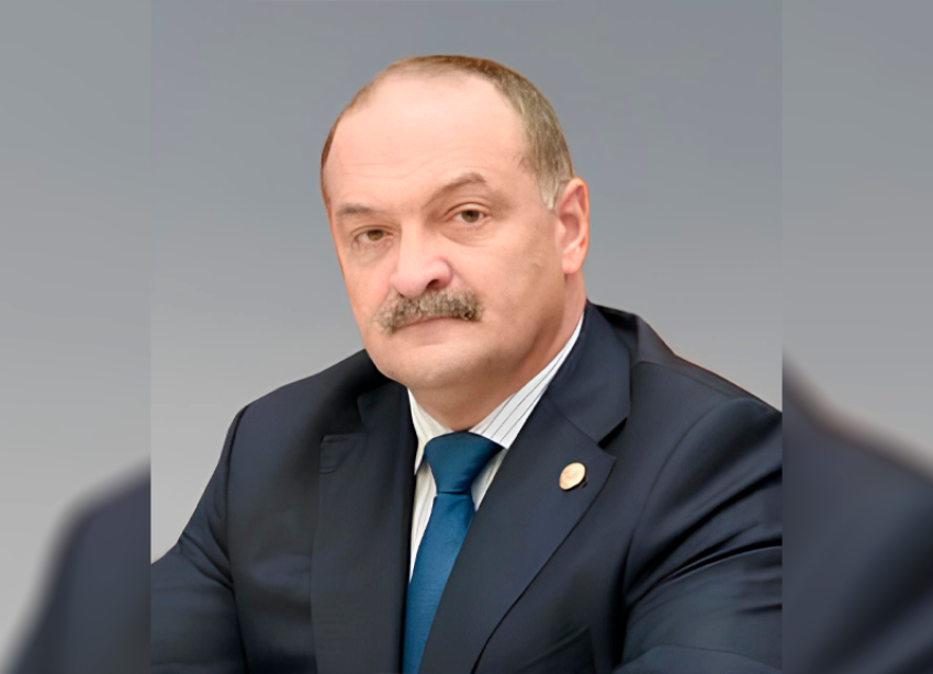 Экс-сенатор от Ставрополья Сергей Меликов возвращается в Совет Федерации, но уже от Брянска