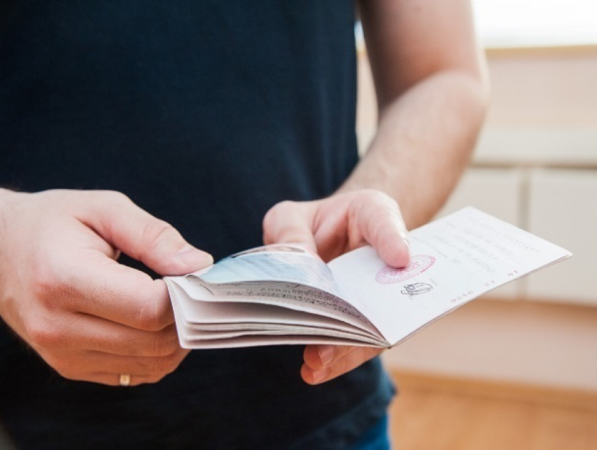 Ставропольчанин зарегистрировал в своей квартире 6 нелегалов 