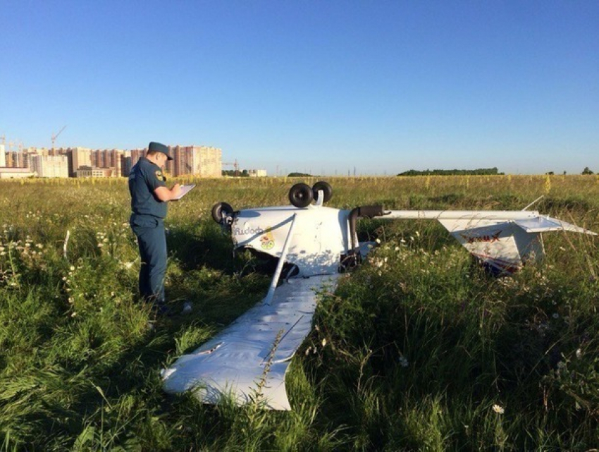Легкомоторный самолет потерпел крушение под Ставрополем - пилот погиб