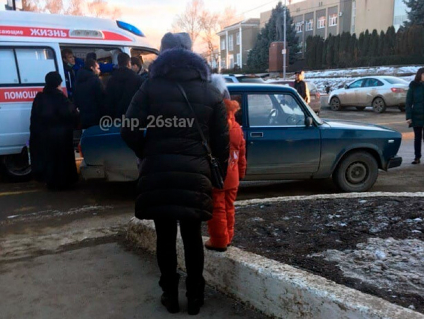 Автомобиль наехал на ребенка в центре Михайловска