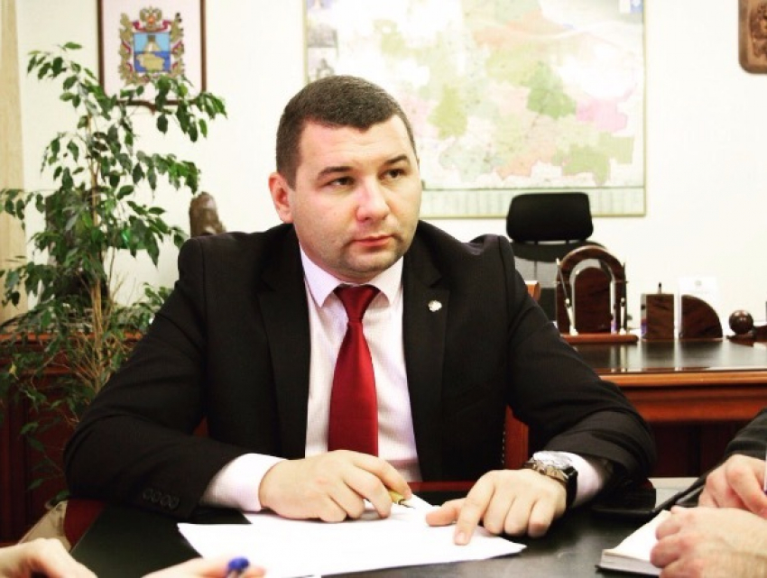 Министра строительства Ставрополья задержали на заседании правительства