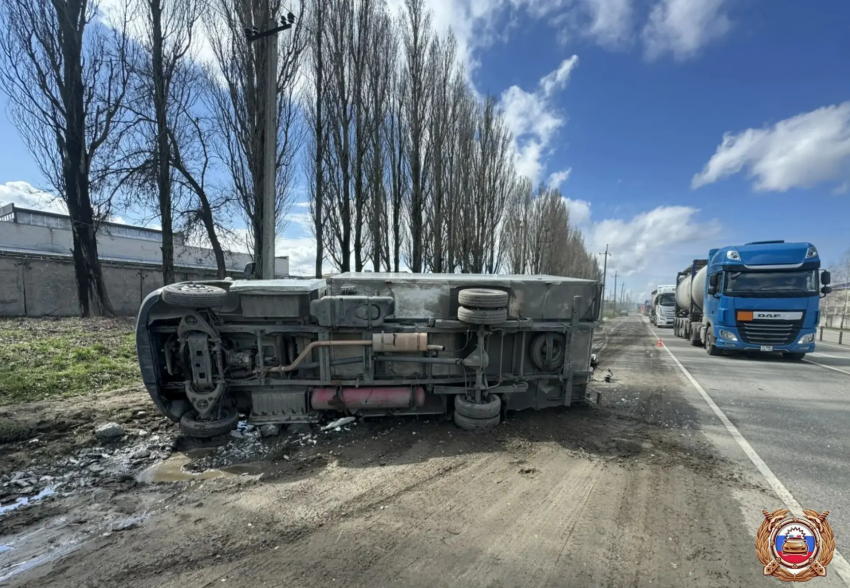 Водитель Газели снес опору ЛЭП на Северном обходе в Ставрополе