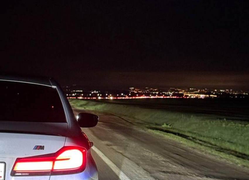 Многокилометровый затор образовался на подъезде к Ставрополю под конец Пасхи