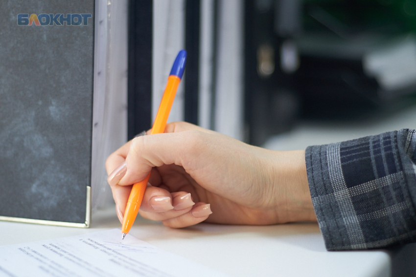 Более тысячи человек официально признали в октябре банкротами на Ставрополье