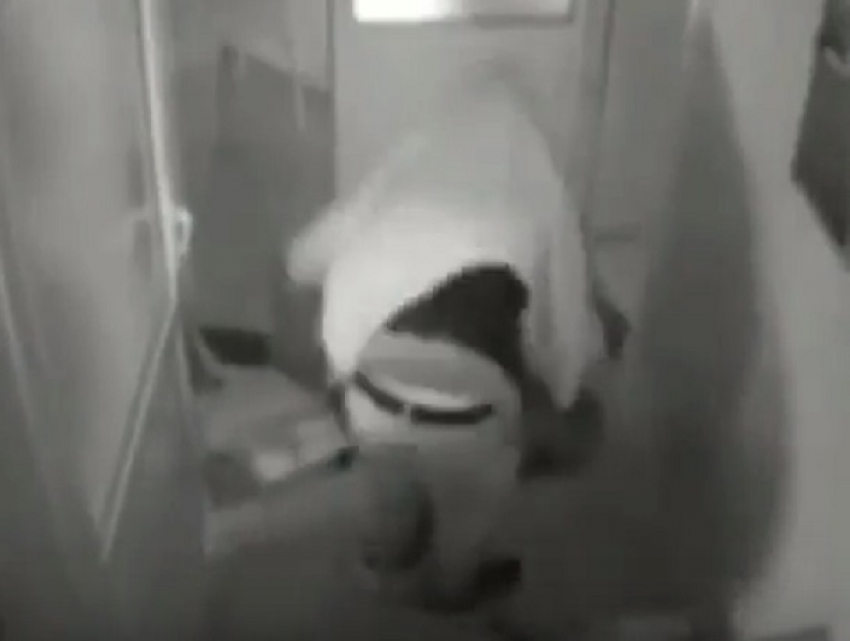 Мужчина украл велосипед и поехал на нем грабить кафе на Ставрополье 