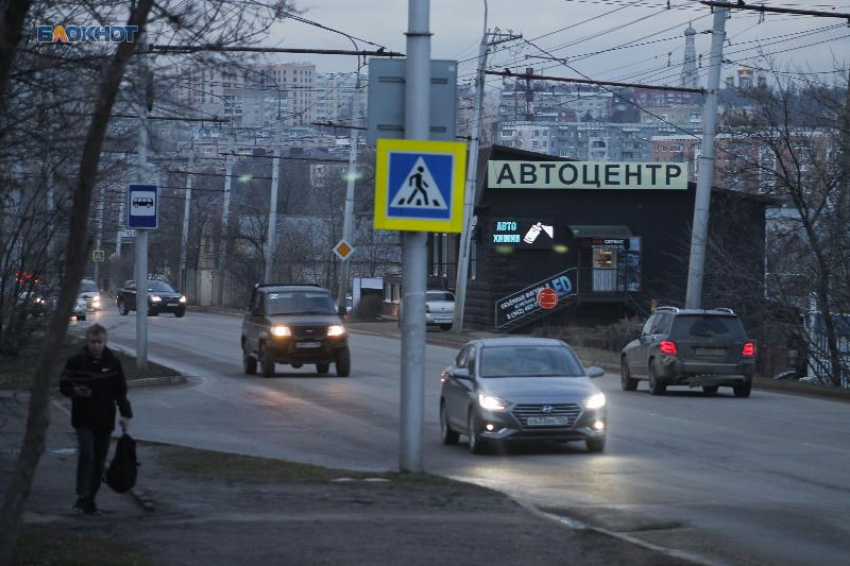 Дополнительную полосу на улице Серова планируют обустроить власти Ставрополя