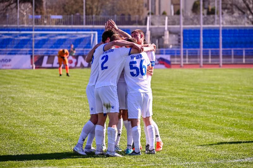 Футболисты ставропольского «Динамо» совершили сенсацию в Ялте 