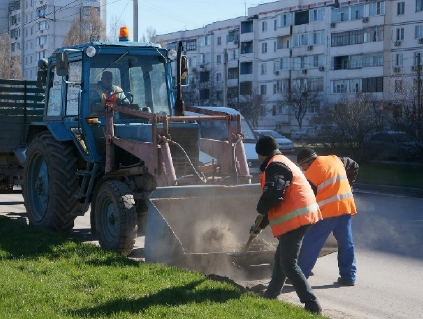 Почти 100 миллионов выделит край на новую технику для коммунальщиков в 2019 году на Ставрополье