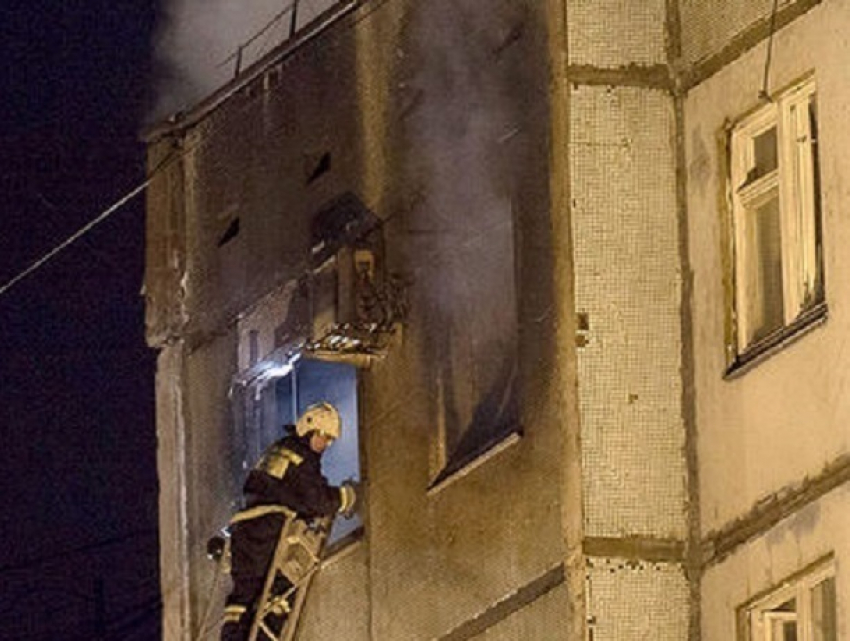Неизвестный взорвал гранату в жилом доме в Ставрополе - 65 человек эвакуированы 