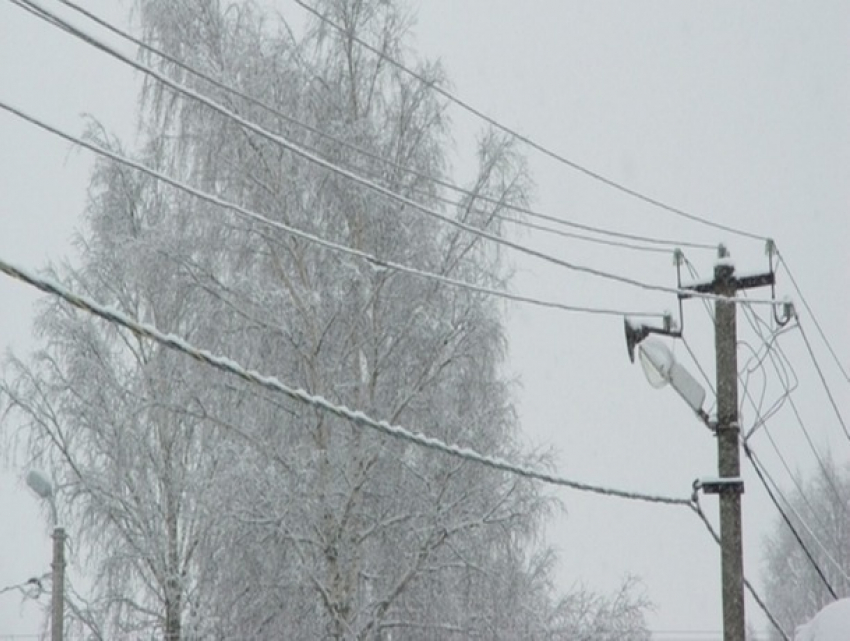 Спасатели Ставрополья распространили экстренное предупреждении, связанное с мокрым снегом
