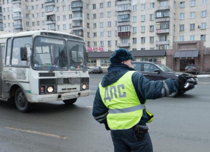 Госавтоинспекция Ставрополя проводит проверку общественного транспорта 