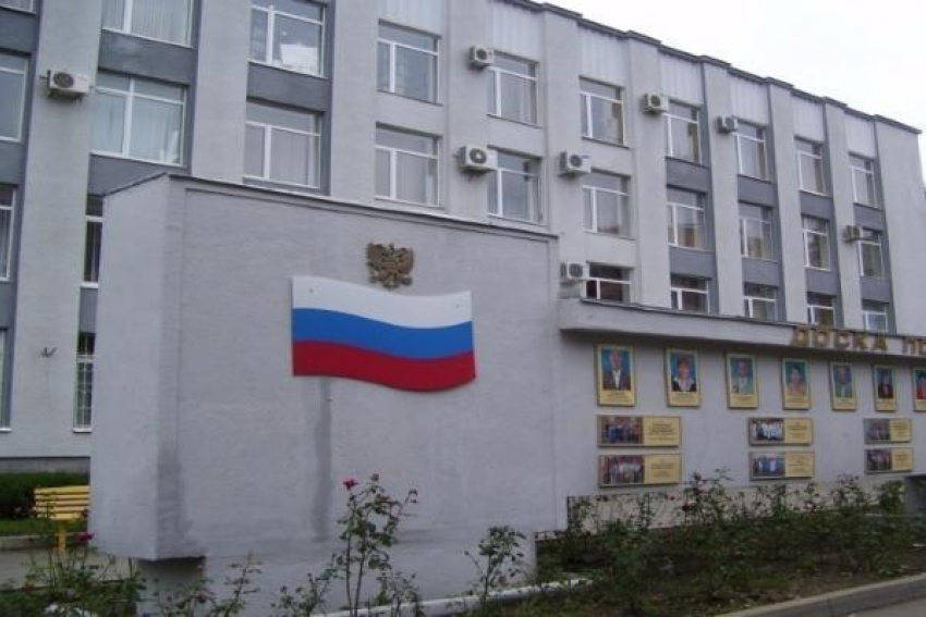 Экс-работник отдела ЖКХ администрации Ставрополя ответит в суде за мошенничество на 800 тысяч рублей