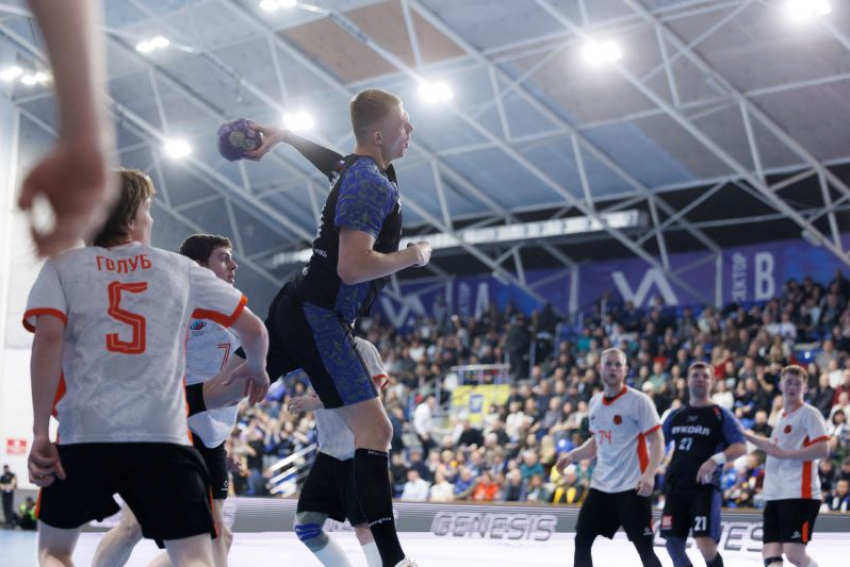 Снова «валидол», снова победа: «викторианцы» в Ставрополе с трудом одолели московских гандболистов