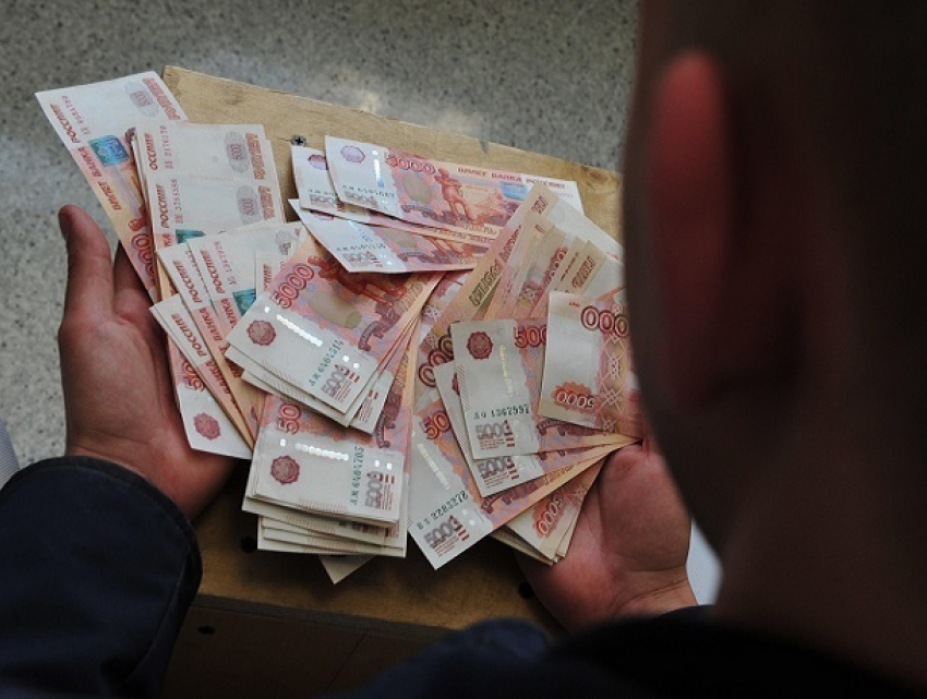  Восемь месяцев работники предприятия на Ставрополье не видели денег 