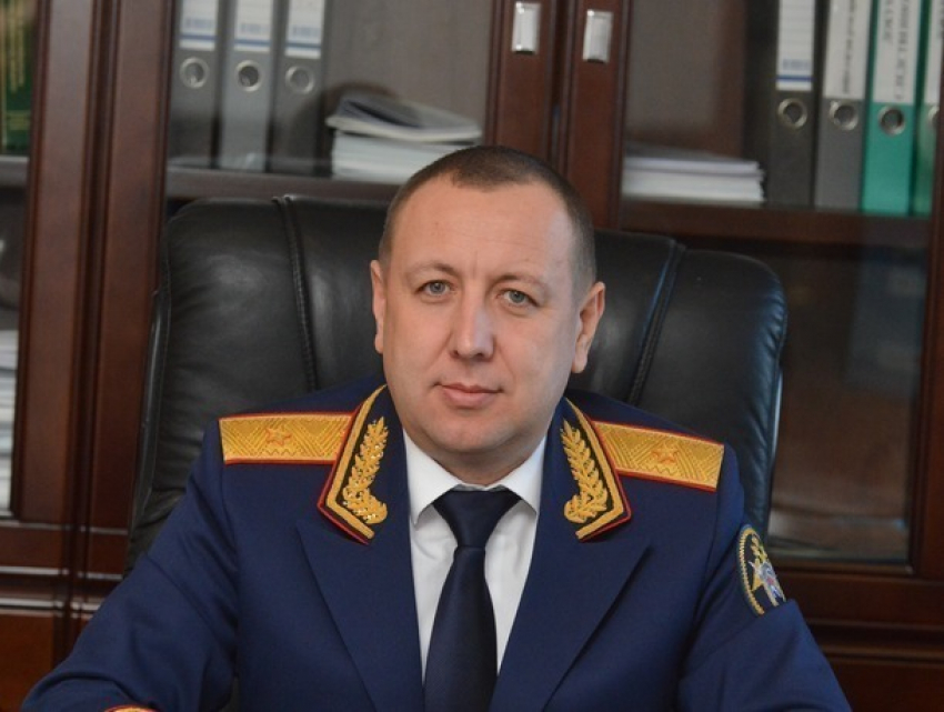 Глава ставропольского  Следственного комитета поздравил полицейских с юбилеем