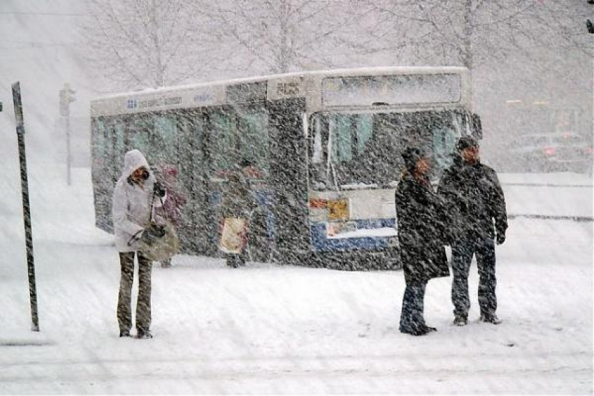 Снег с сильным ветром обрушатся на Ставрополье в выходные