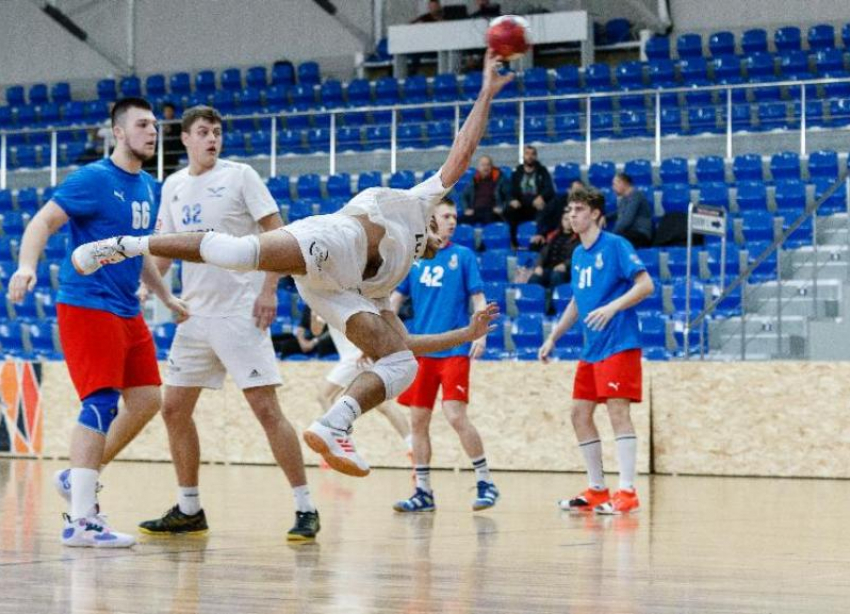 Московский мир: гандболисты «Виктор-СУОР» не смогли отпраздновать вторую викторию в столице 