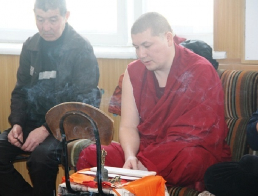 Уголовники-буддисты встретились со своим жрецом в Ставропольском крае 