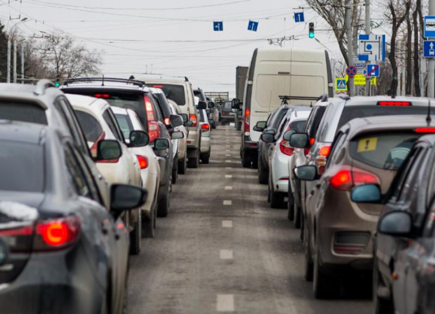 Интервал движения автобусов в Ставрополе в часы пик решили сократить до 10 минут