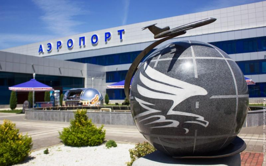На фоне атак БПЛА 8 рейсов между городами России и аэропортами Ставрополья отменены 