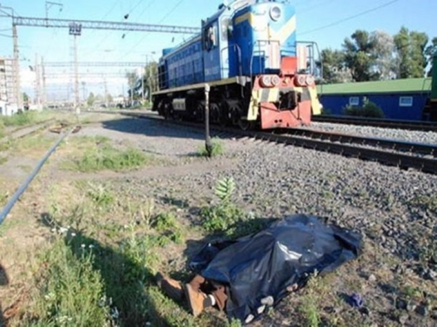 Поезд сбил насмерть мужчину в Ставропольском крае