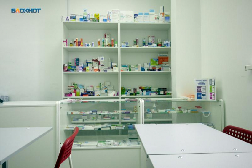 Отсутствие лекарств и лицензий выявили в 15 медучреждениях Пятигорска