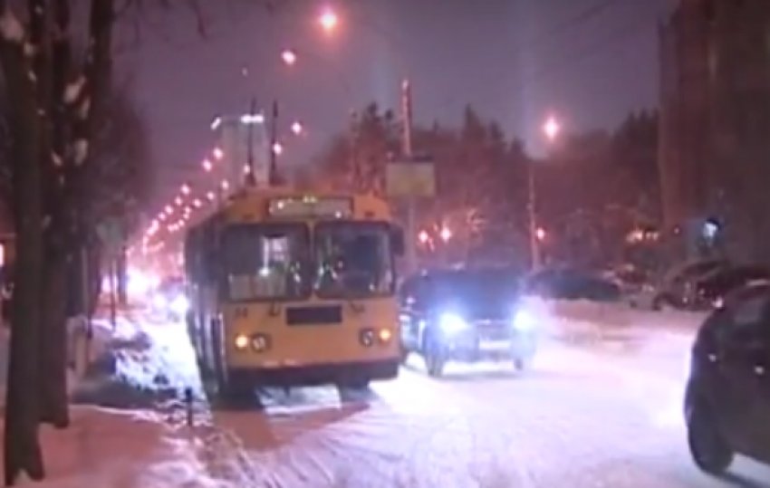 Троллейбусы встали в центре Ставрополя вечером в понедельник