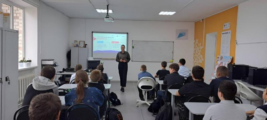 Ставропольские школьники изучили технологии будущего на «Уроке цифры» от Сбера