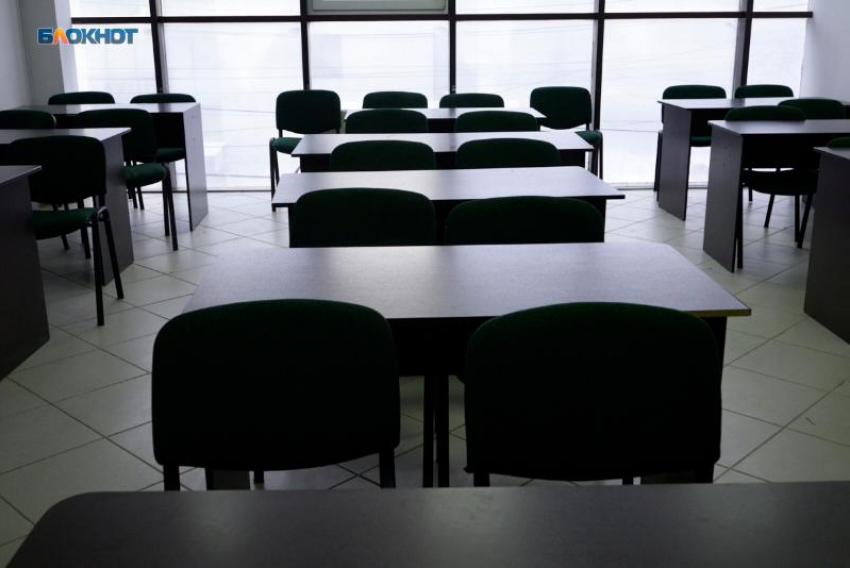 Бывший преподаватель колледжа на Ставрополье получил условный срок за мошенничество