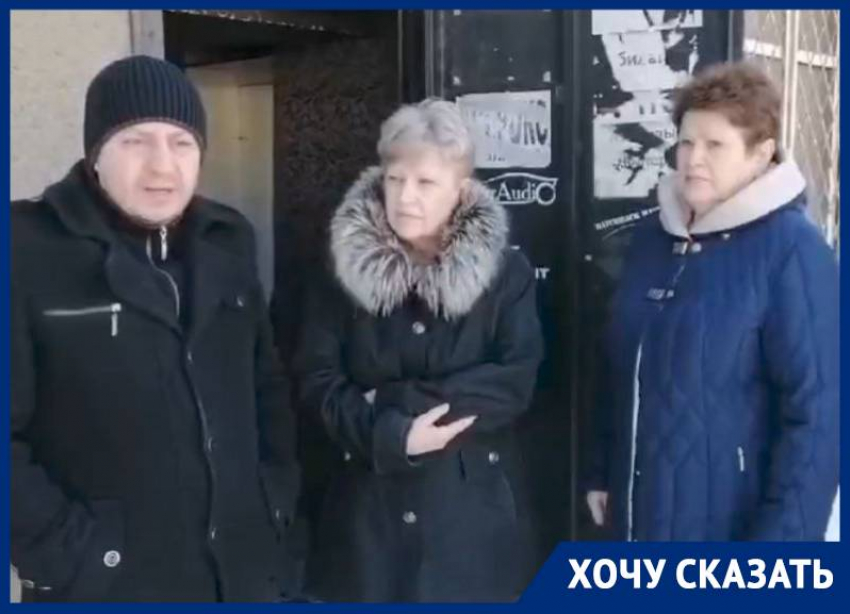 «Все в неведении»: пожарный выход в подъезде многоэтажки в Ставрополе продали частному владельцу