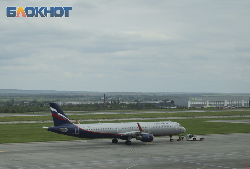 Ложное сообщение о бомбе в самолете обернулось для мужчины двумя годами колонии на Ставрополье