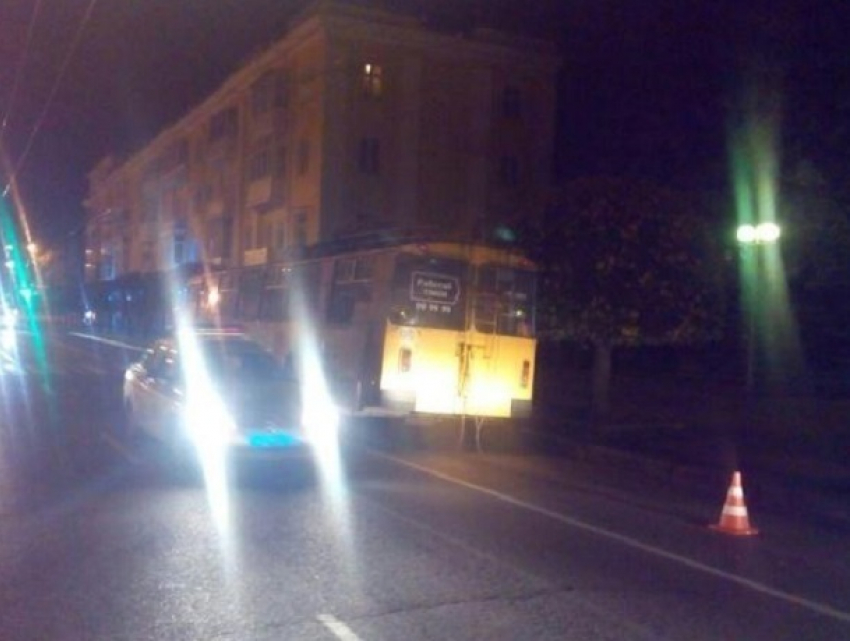Две пассажирки пострадали после резкого торможения троллейбуса в центре Ставрополя