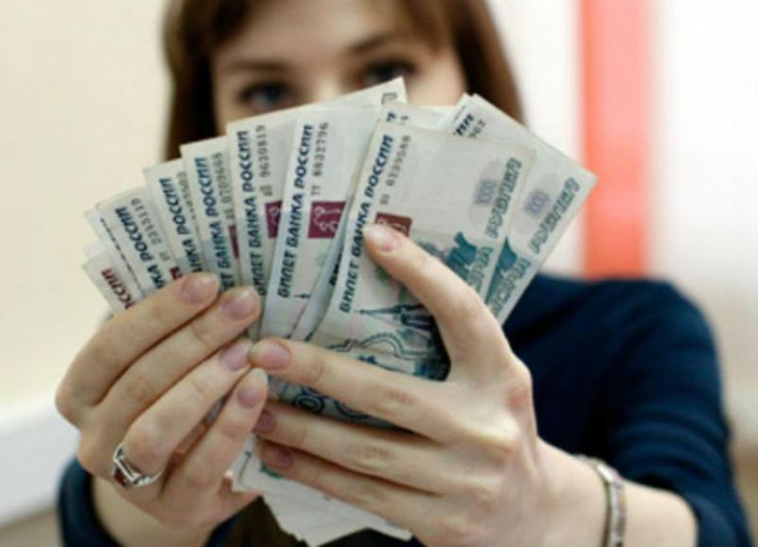 На заключение соцконтрактов в Ставрополе выделили более 90 миллионов рублей