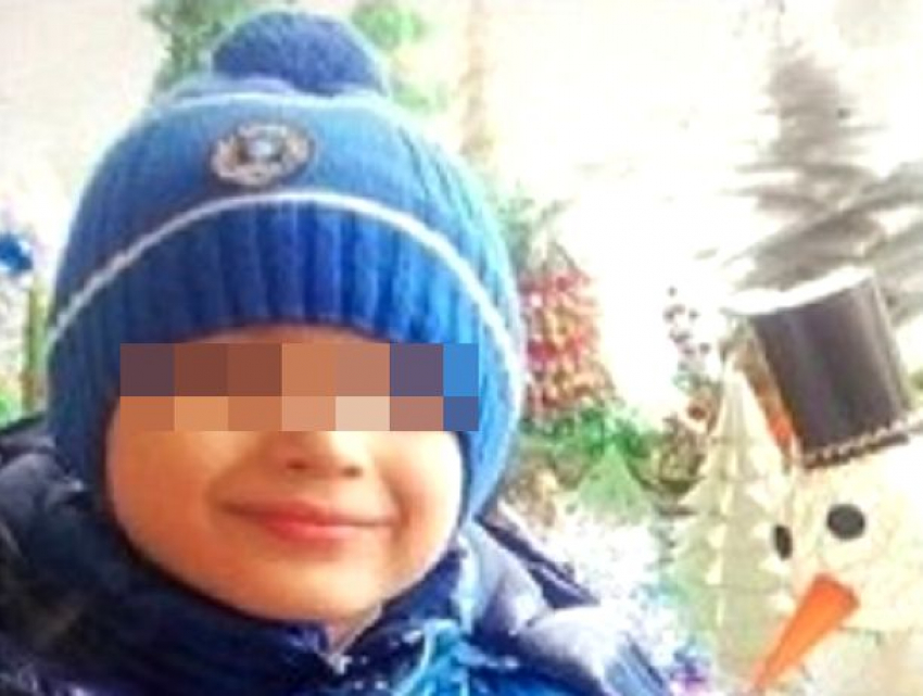 7-летний мальчик в синей куртке пропал по дороге из школы в Ставрополе